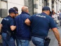 13_arresto_polizia_e1468996007609_696x467.jpg