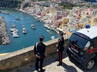 1_carabinieri_procida.jpg