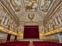 1_teatro_di_corte.jpg