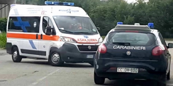 carabinieri_e_ambulanza_1.jpg