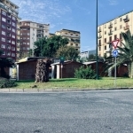 Napoli  piazza degli Artisti  invasa dagli stands1